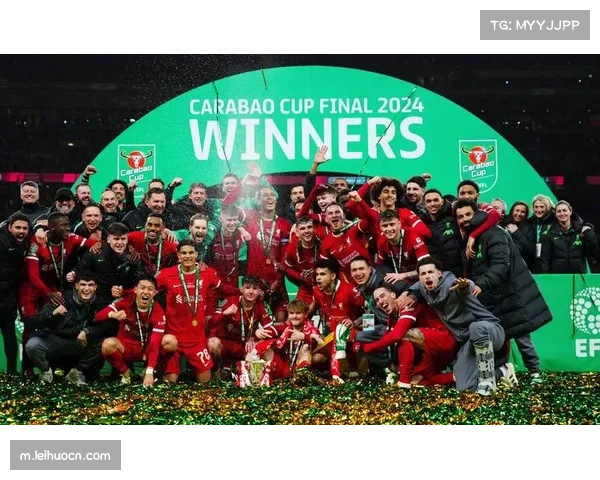 内维尔看好阿森纳稳夺英超冠军称只要状态稳定夺冠无悬念